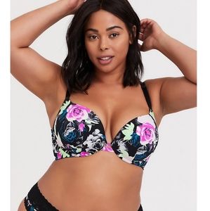 TORRID Bra 360 smoothing Sz 40B